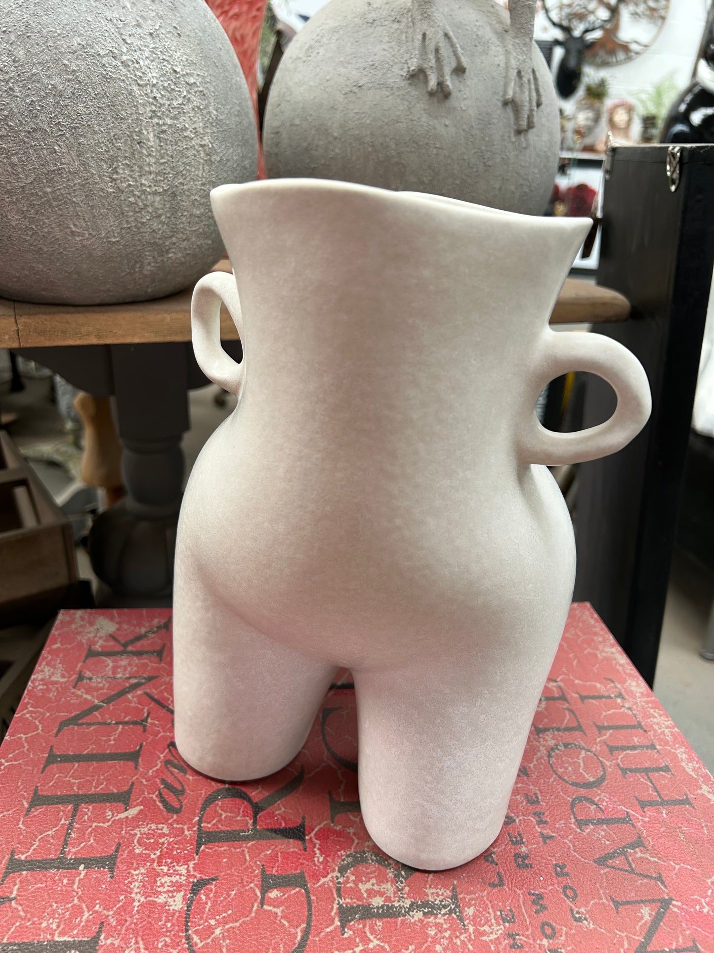 Cream Ceramic Bum Vase | Playful Modern Body-Shaped Home Decor