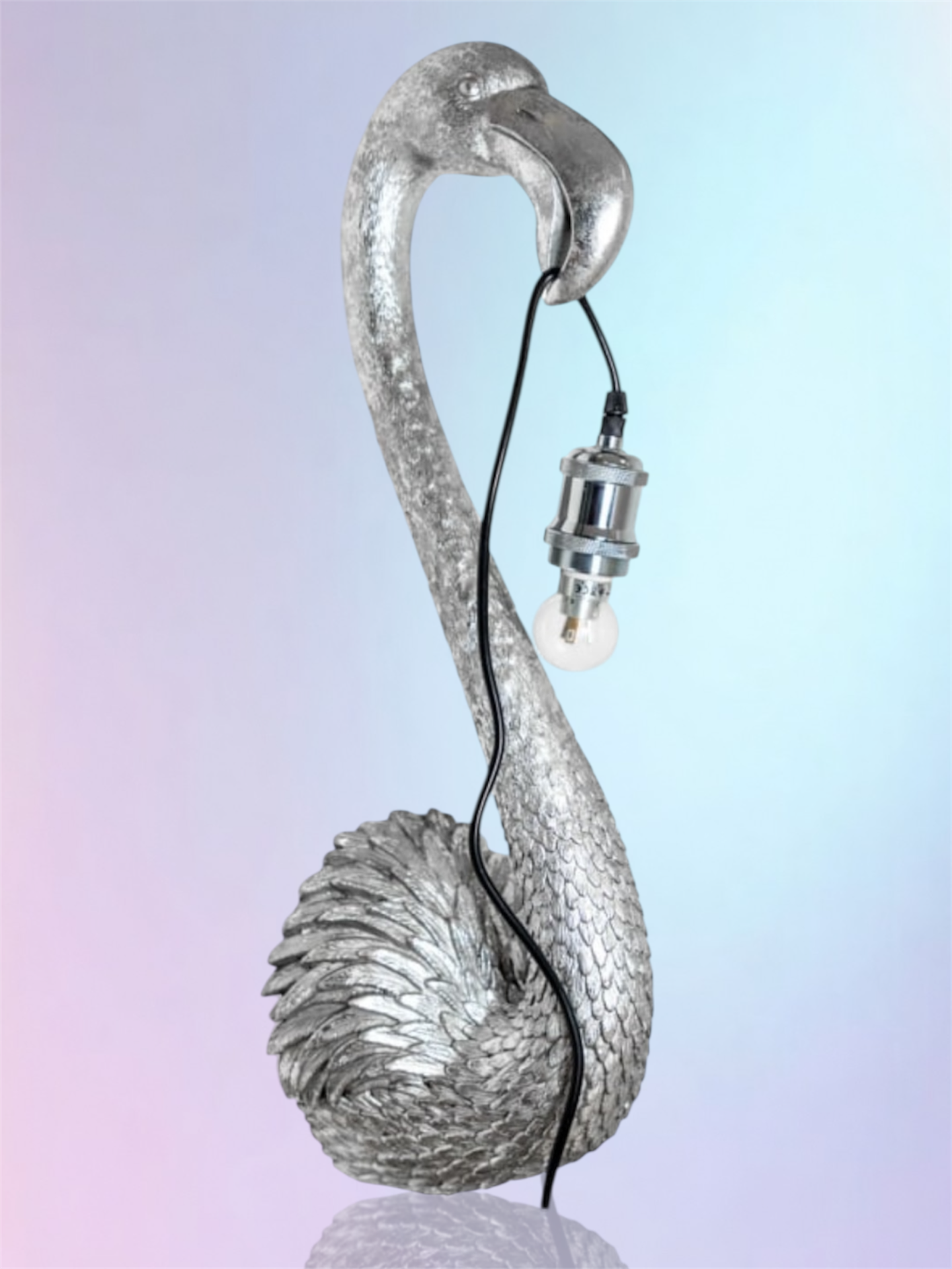 Silver Flamingo Head Wall Lamp - Elegant and Unique Wall Decor