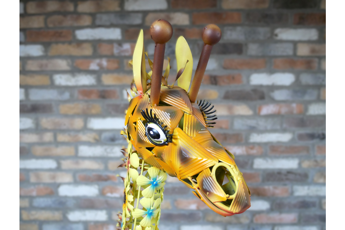 Flowered Metal Giraffe Sculpture - Large Outdoor Garden Décor