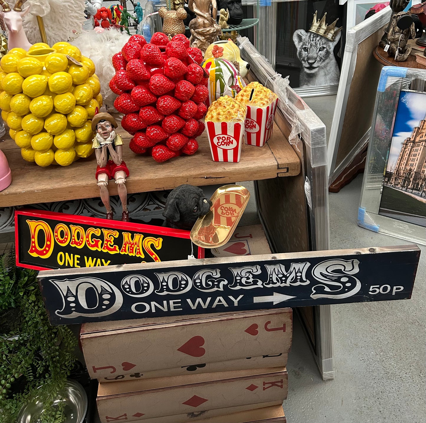 Dodgems Wooden Wall Sign – Vintage Fairground-Inspired Decor