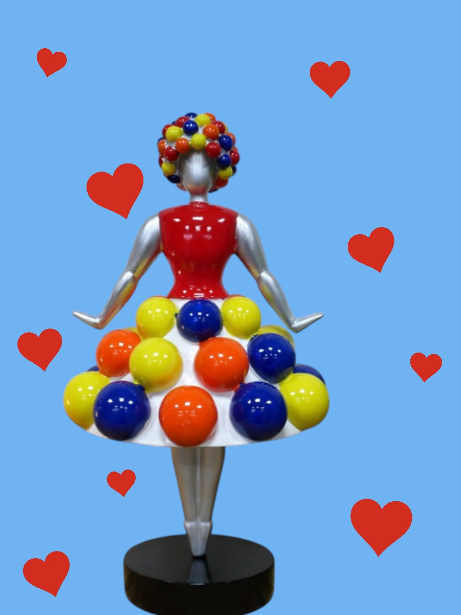 Ballerina Pom-Coloured Figurine - Elegant Dance-Inspired Décor for Home or Office