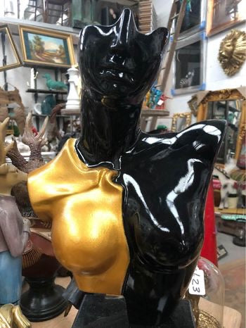 Elegant Black and Gold Lady Bust Sculpture – Resin Art on Black Marble Base | Sign of the times Stoke