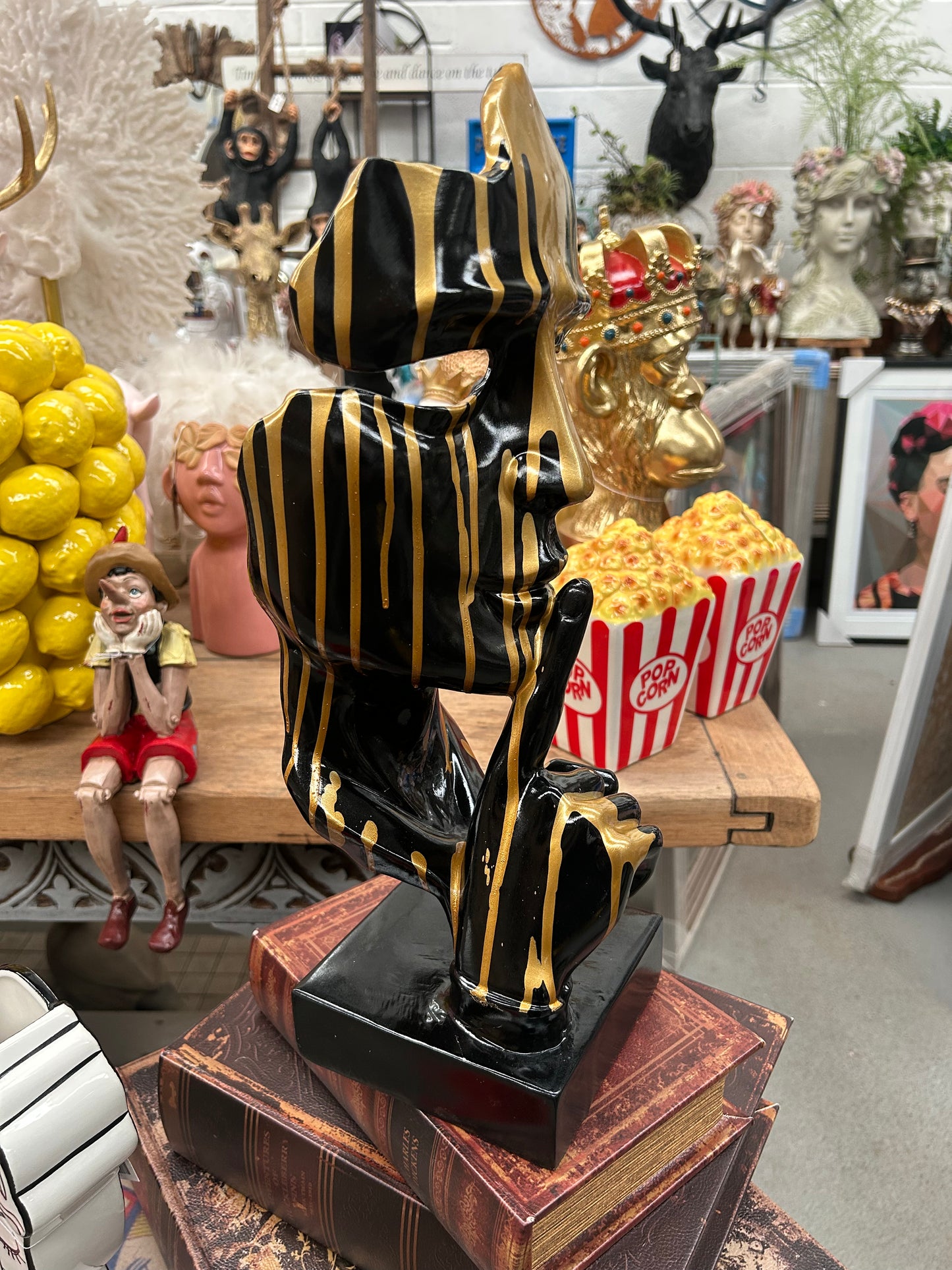Stunning Black and Gold Splashed Painted Face Sculpture – Contemporary Artistic Decor