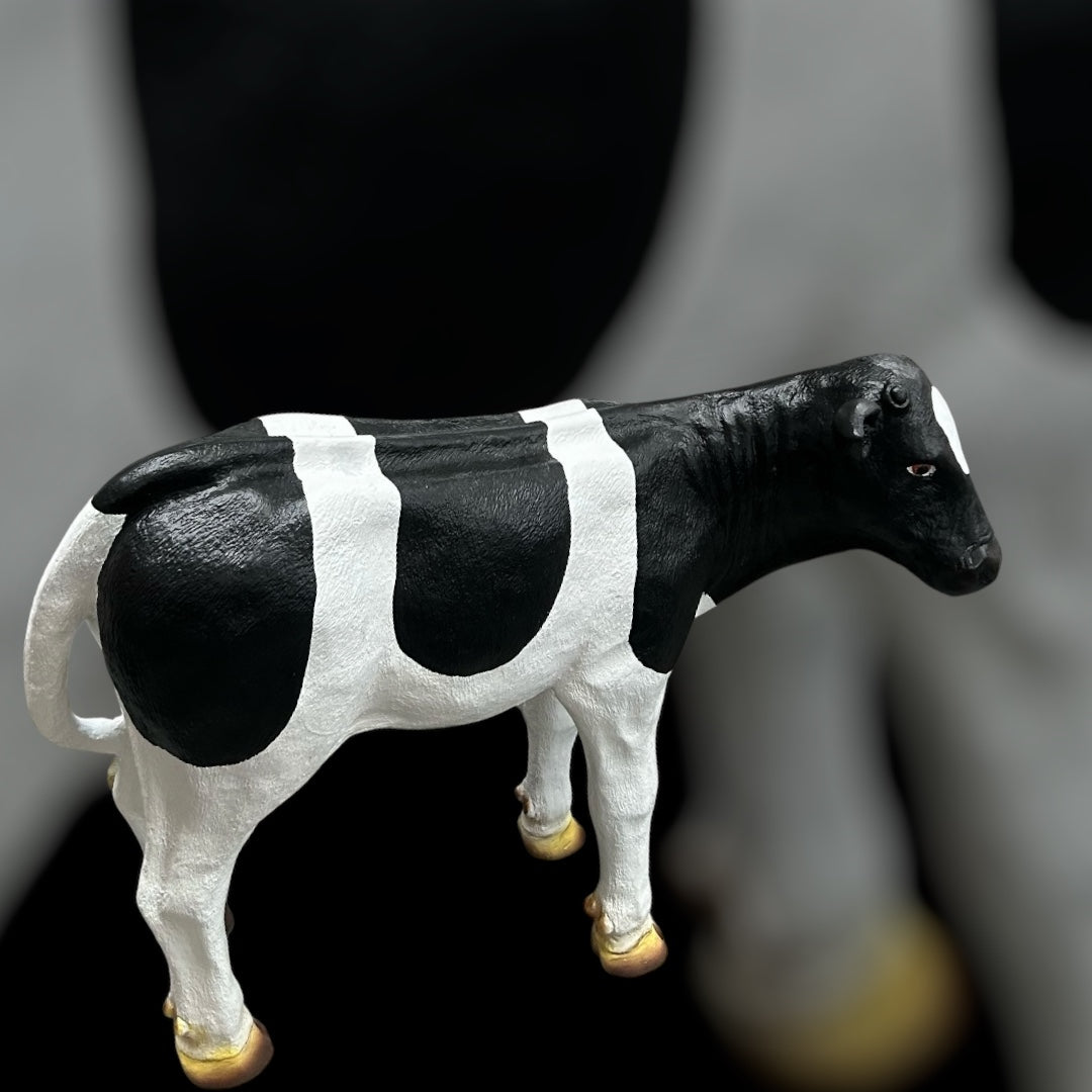 Large Cow Sculpture | Eye-Catching Farmhouse & Garden Décor