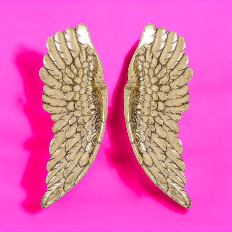 Gold Angel Wings - Elegant Wall Decor with Glitter Finish
