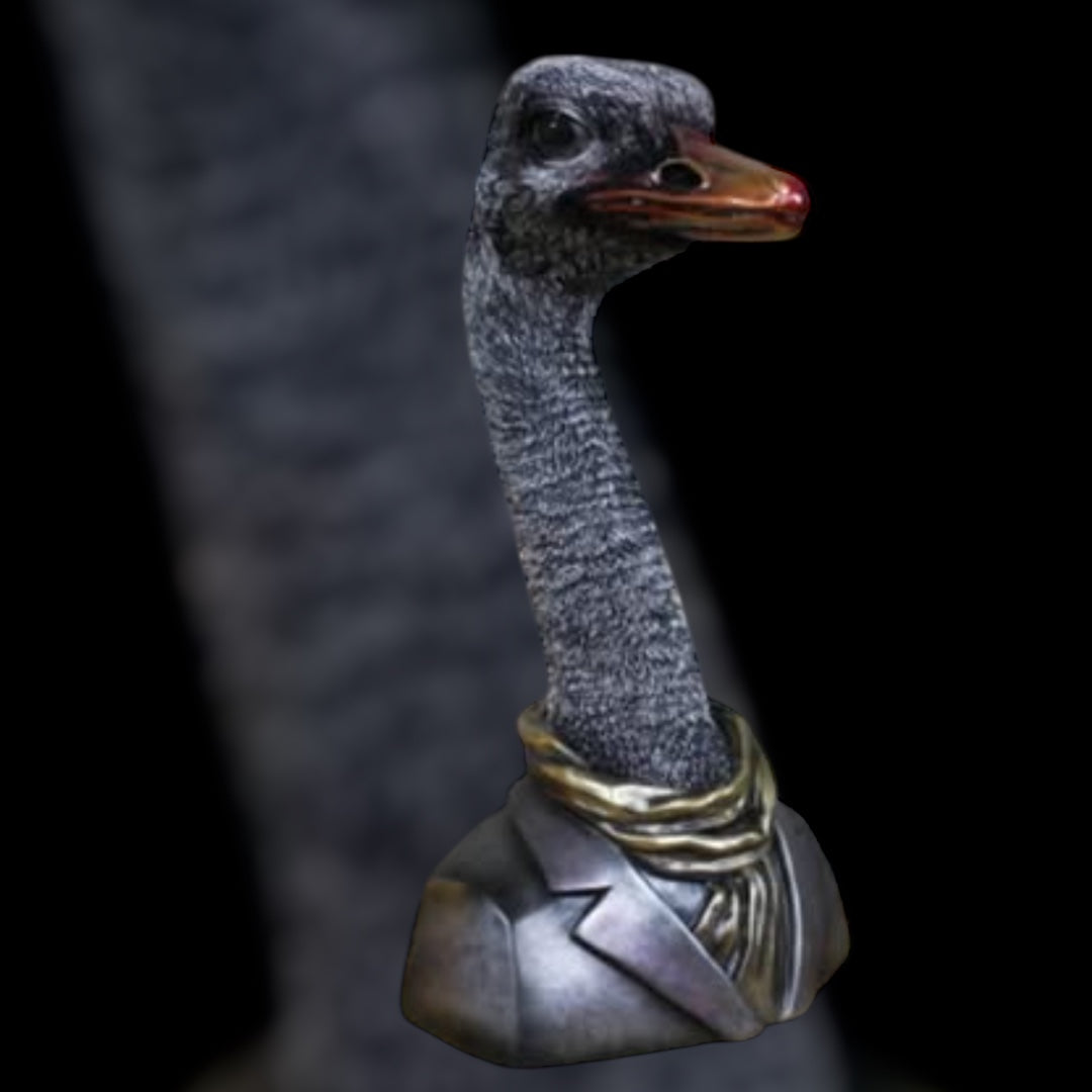 Ostrich Bust – Detailed Resin Sculpture of “Emu”