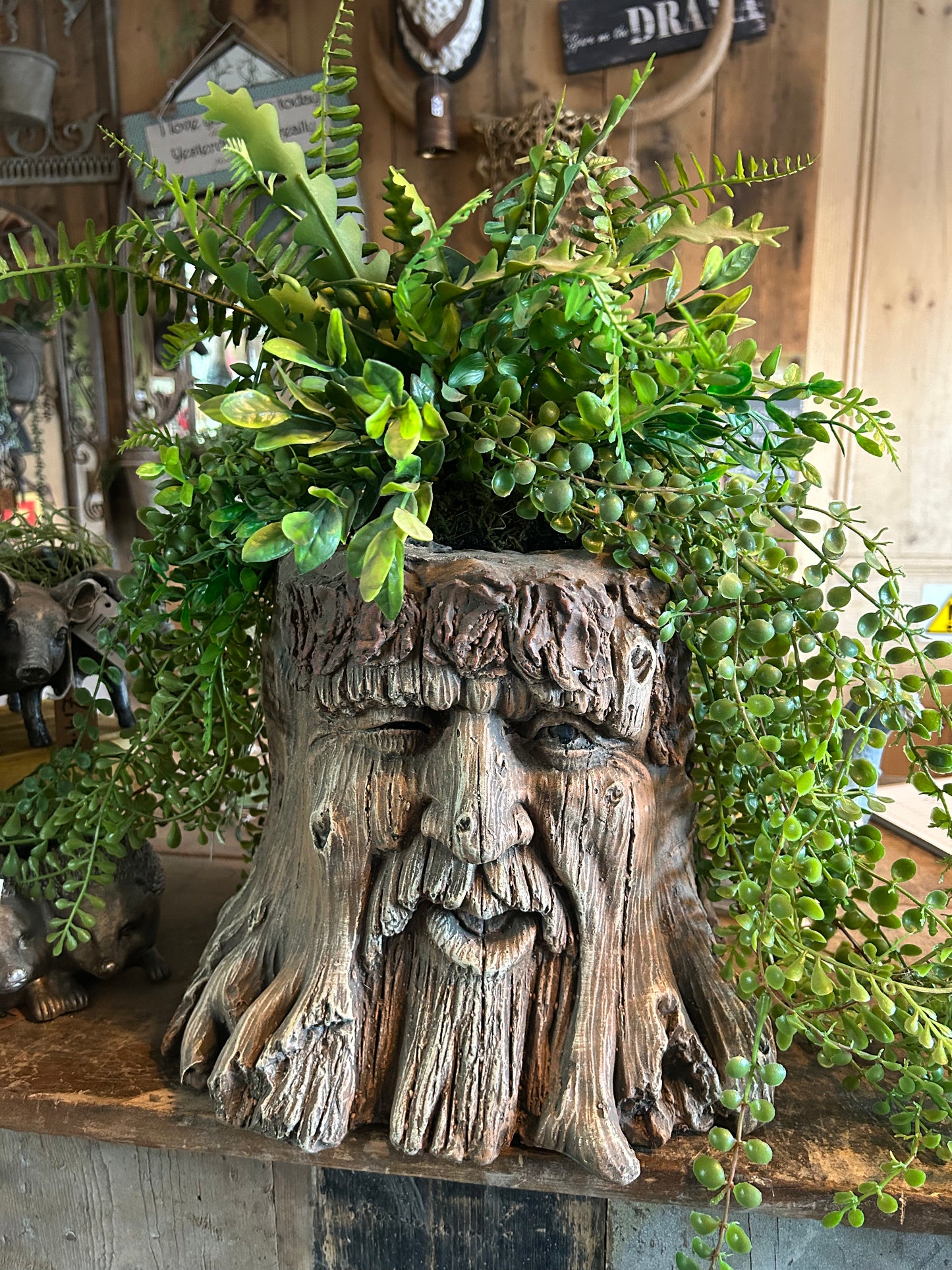 Tree Stump Planter - Charming Resin Tree Stump Planter