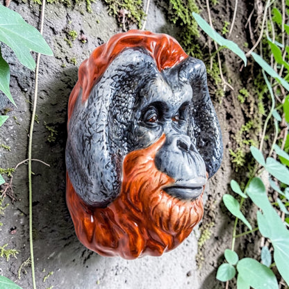 Hand Painted Ceramic Orangutan Head Wall Sconce Vase – Artistic Wall Déco