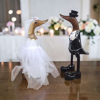 Wooden Duck Bride & Groom Set – 25cm Tall Wedding Ornament