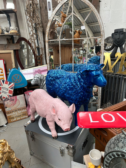 Charming Pig Sculpture – Indoor/Outdoor Decor | Sign of the times Stoke