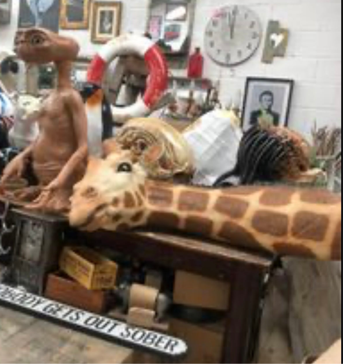 Large Giraffe Wall Mount - Versatile Resin Giraffe Sculpture