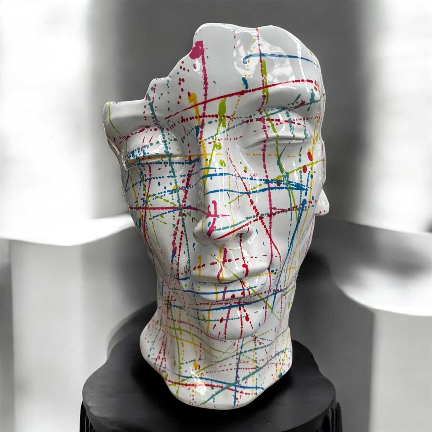 White Splash Face Sculpture – Modern Artistic Head Statue