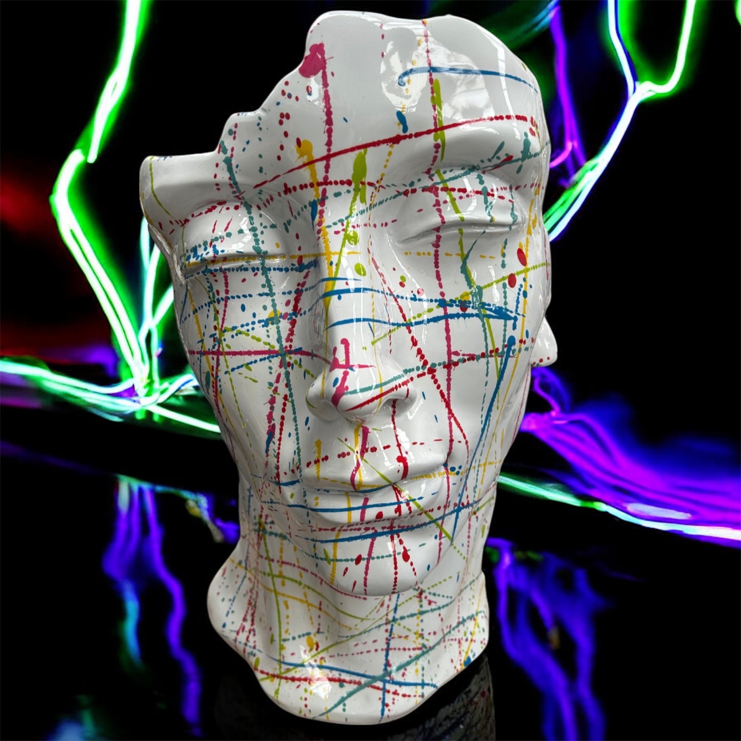 White Splash Face Sculpture – Modern Artistic Head Statue