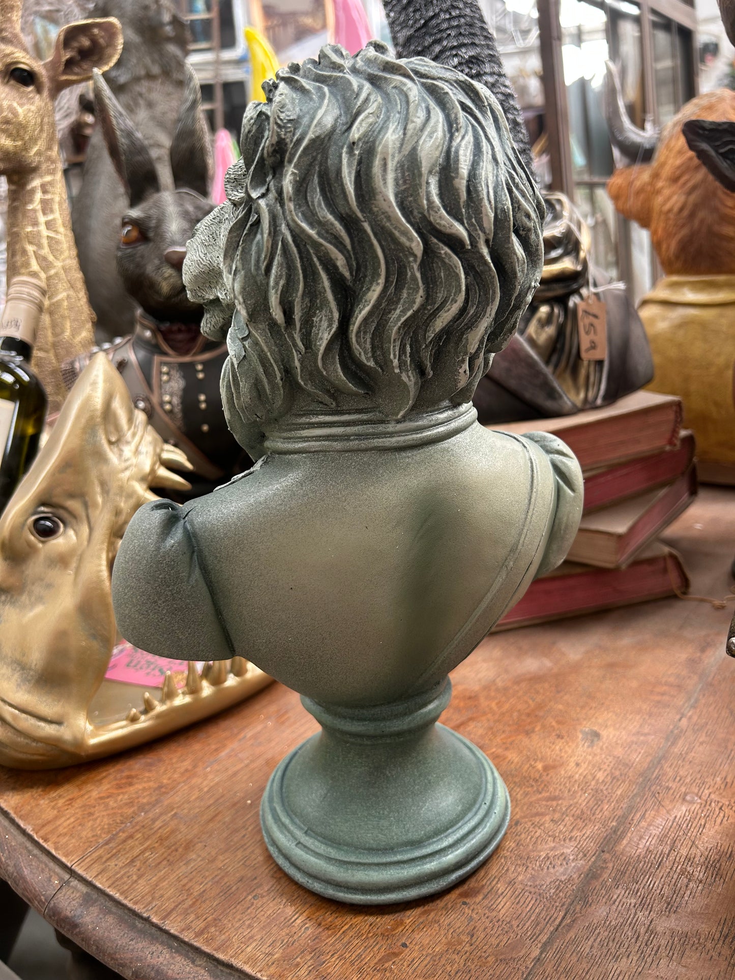Lion Bust – Resin Animal Sculpture Decorative Ornament