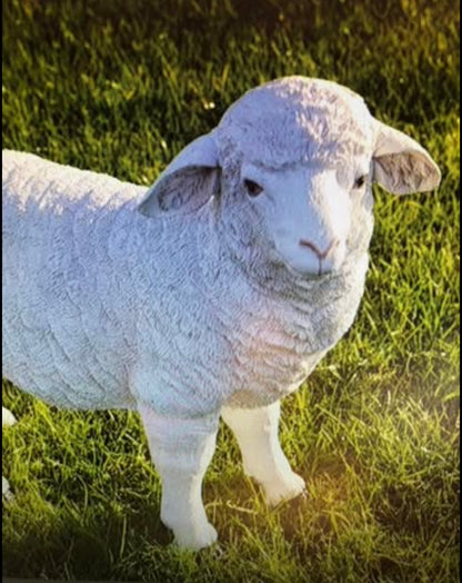 Standing Sheep – Charming Farmhouse Animal Ornament