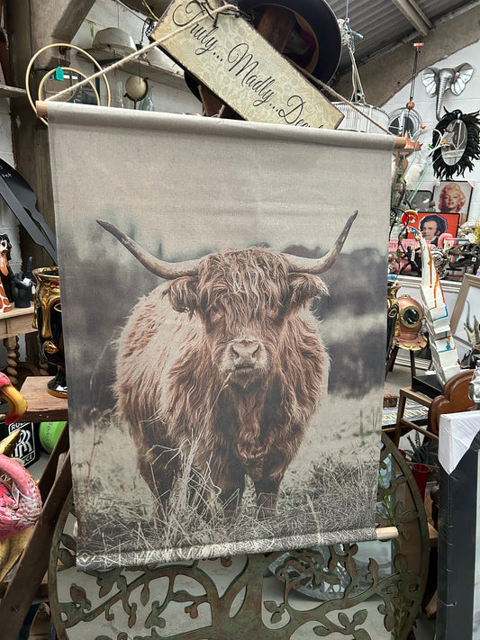 Highland Cow Canvas Wall Art - Rustic Farmhouse Hanging Décor