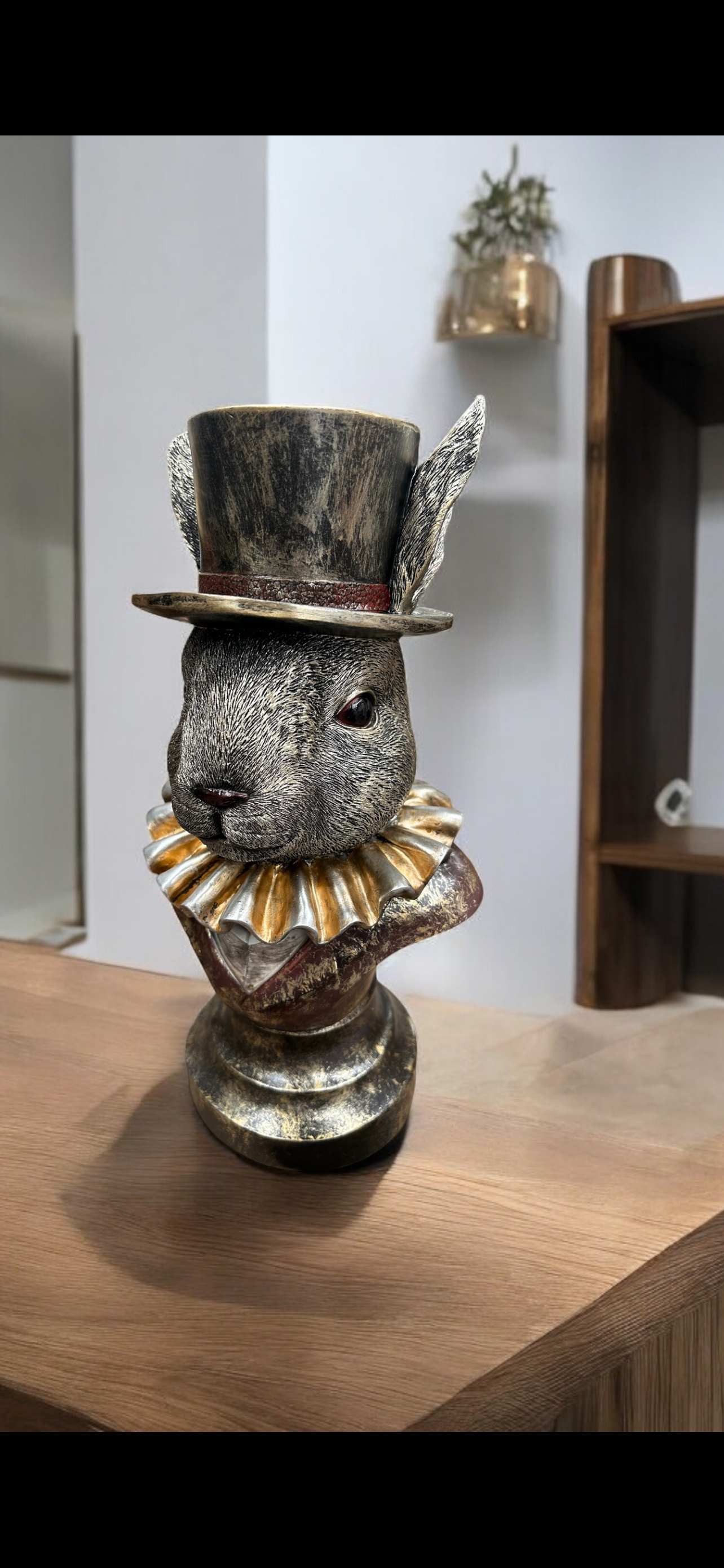 Charming Rabbit Bust with Top Hat – Detailed Resin Sculpture | Sign of the times Stoke