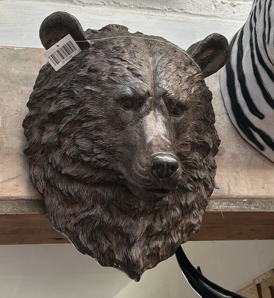 Wall-Mounted Bear Head Sculpture - Rustic & Modern Wildlife Décor