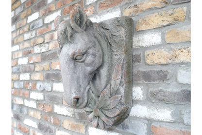 Wall-Mounted Stone-Look Horse Head - Elegant Horse Sculpture for Home Décor