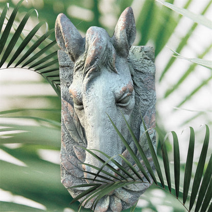 Wall-Mounted Stone-Look Horse Head - Elegant Horse Sculpture for Home Décor