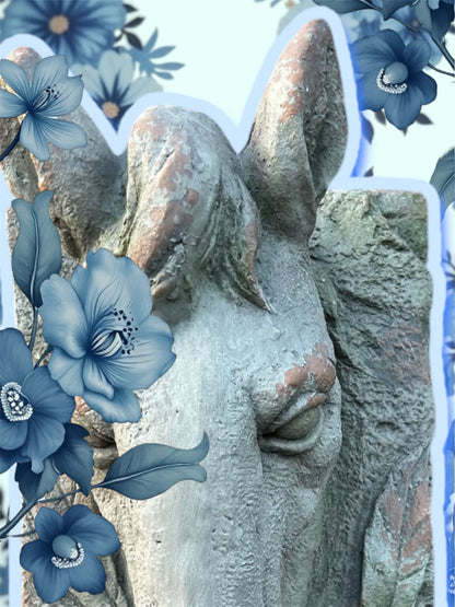 Wall-Mounted Stone-Look Horse Head - Elegant Horse Sculpture for Home Décor