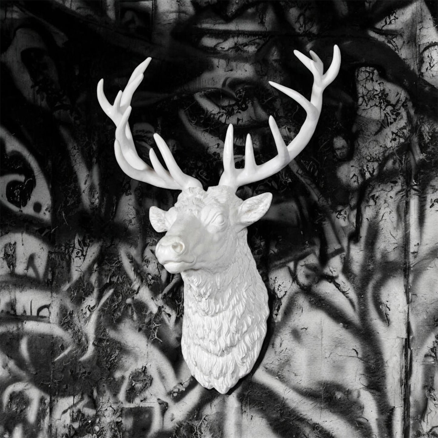 Elegant White Stag Head Wall Sculpture – Resin Wall Art