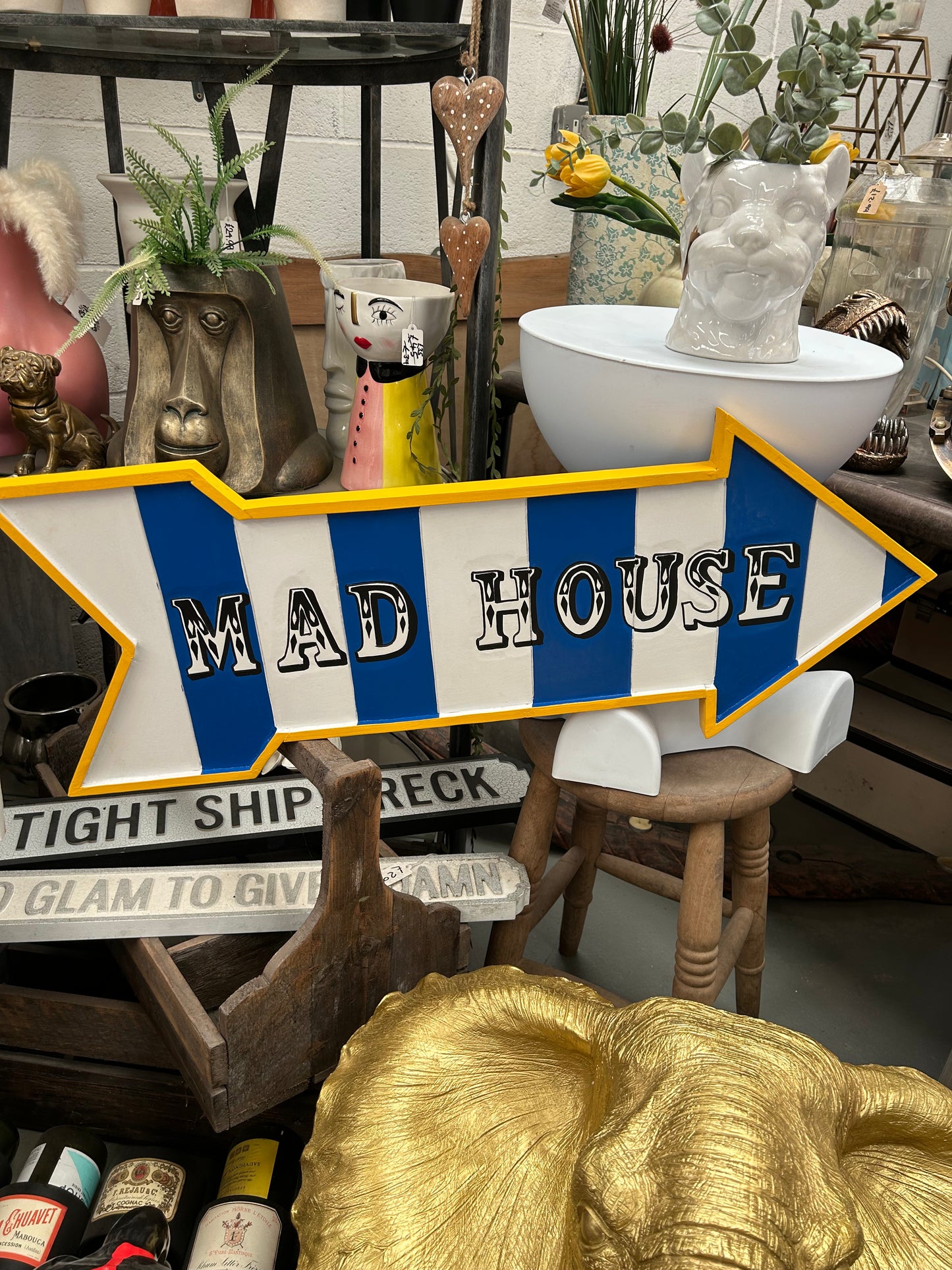 “Mad House” Sign