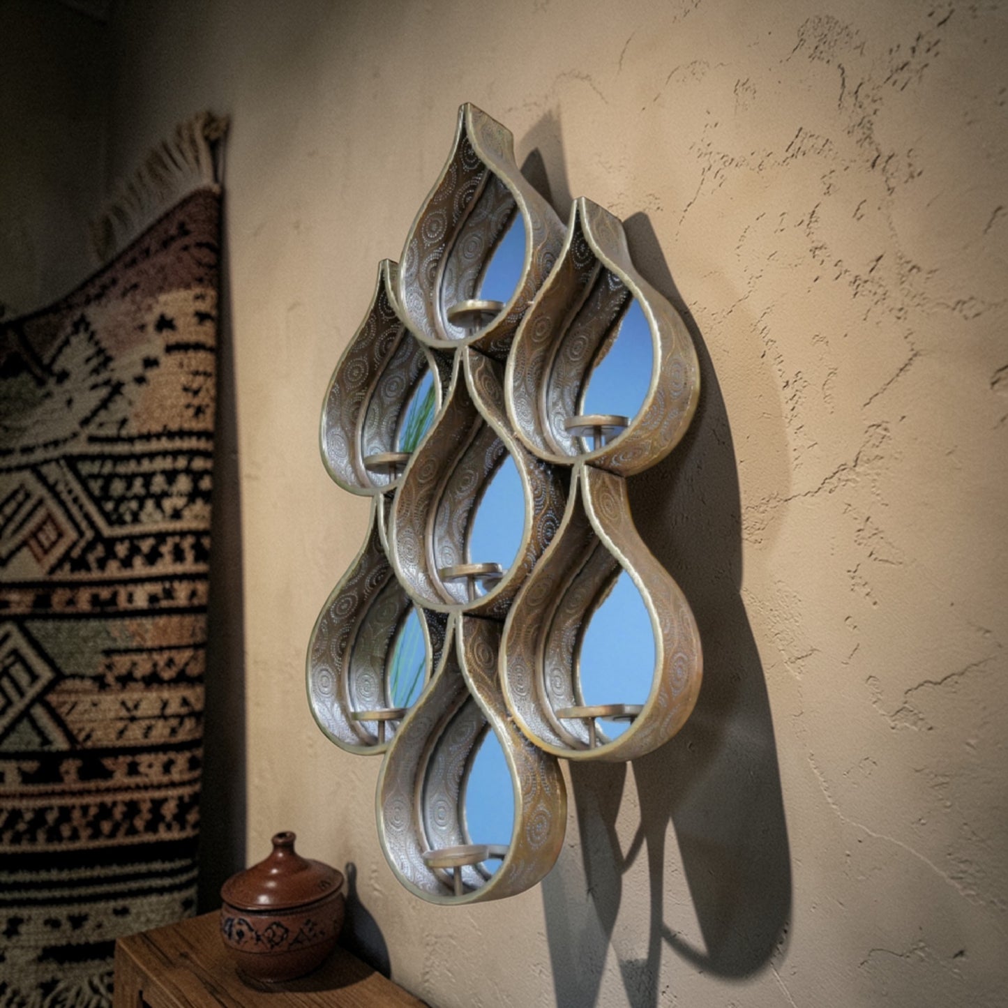 Raindrop Mirror – Elegant Contemporary Wall Mirror