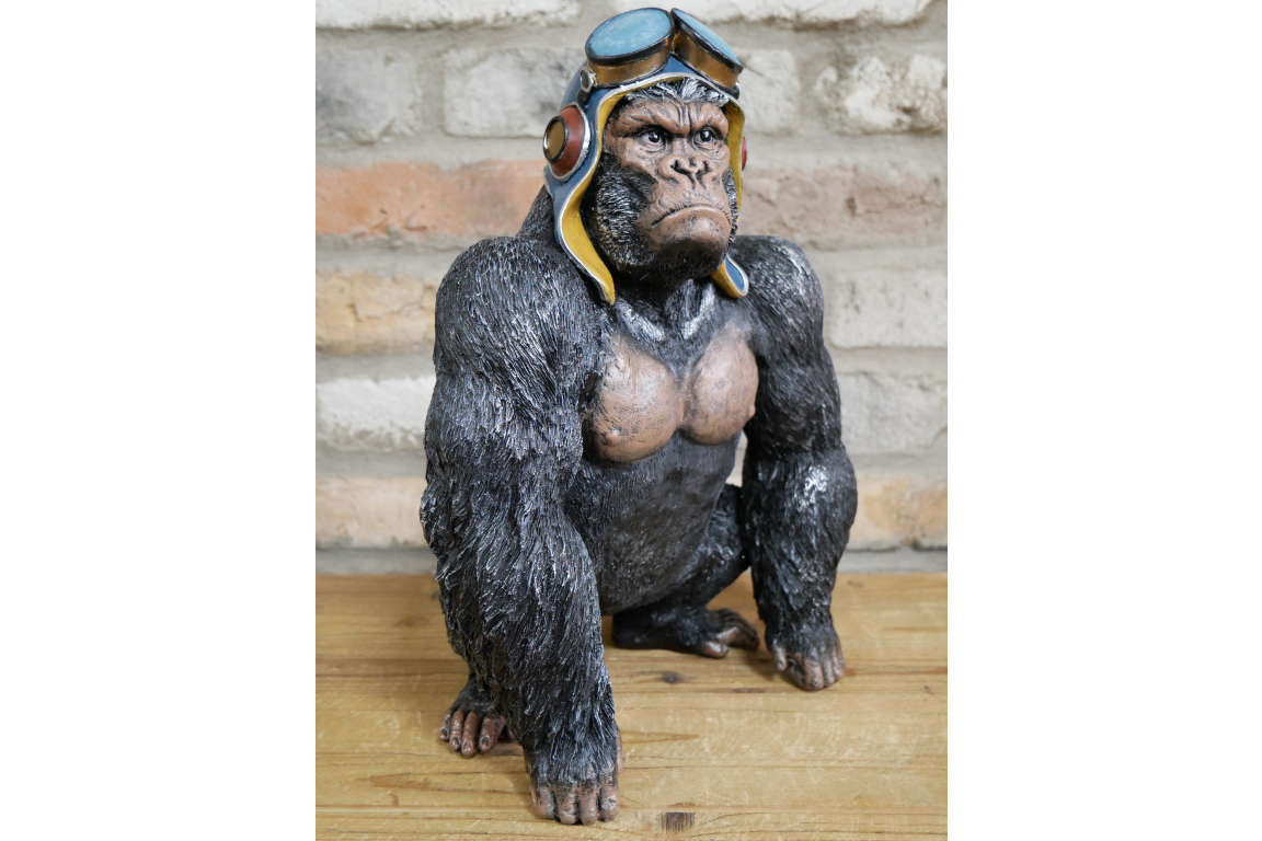 Moody Gorilla – Bold and Expressive Animal Sculpture