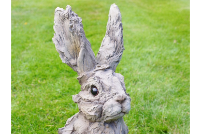 Rustic Rabbit Sculpture – Wood-Look Resin Garden Decor | Sign of the times Stoke