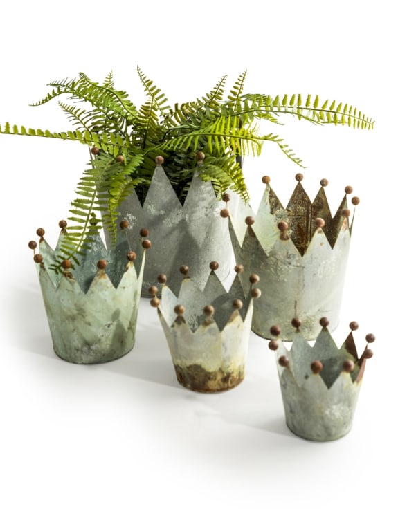 Set of 5 Oxidised-Metal Effect Crown Planters – Regal Garden & Home Décor