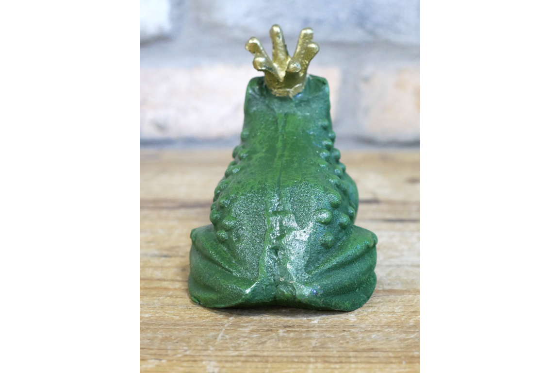 Cast Iron Frog – Rustic Decorative Garden Ornament