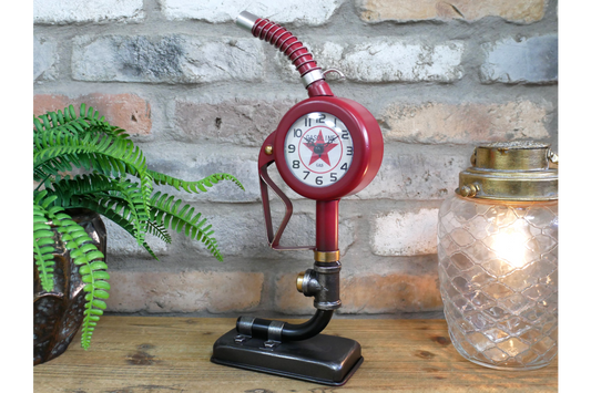 Gas Pump Clock – Retro Industrial Style Decorative Timepiece