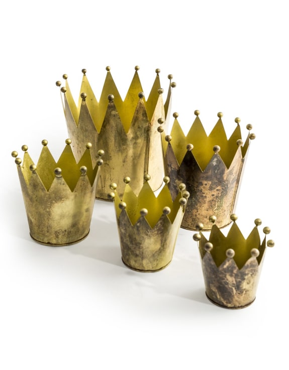 Set of 5 Antique Gold Metal Crown Planters – Elegant Indoor & Outdoor Décor