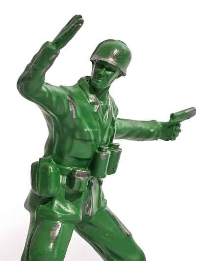 Classic Green Toy Soldiers (Set of 4) – Retro Decorative Figures