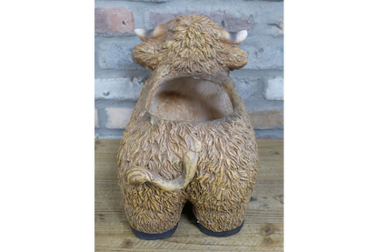Highland Cow Planter – Rustic Animal Plant Pot