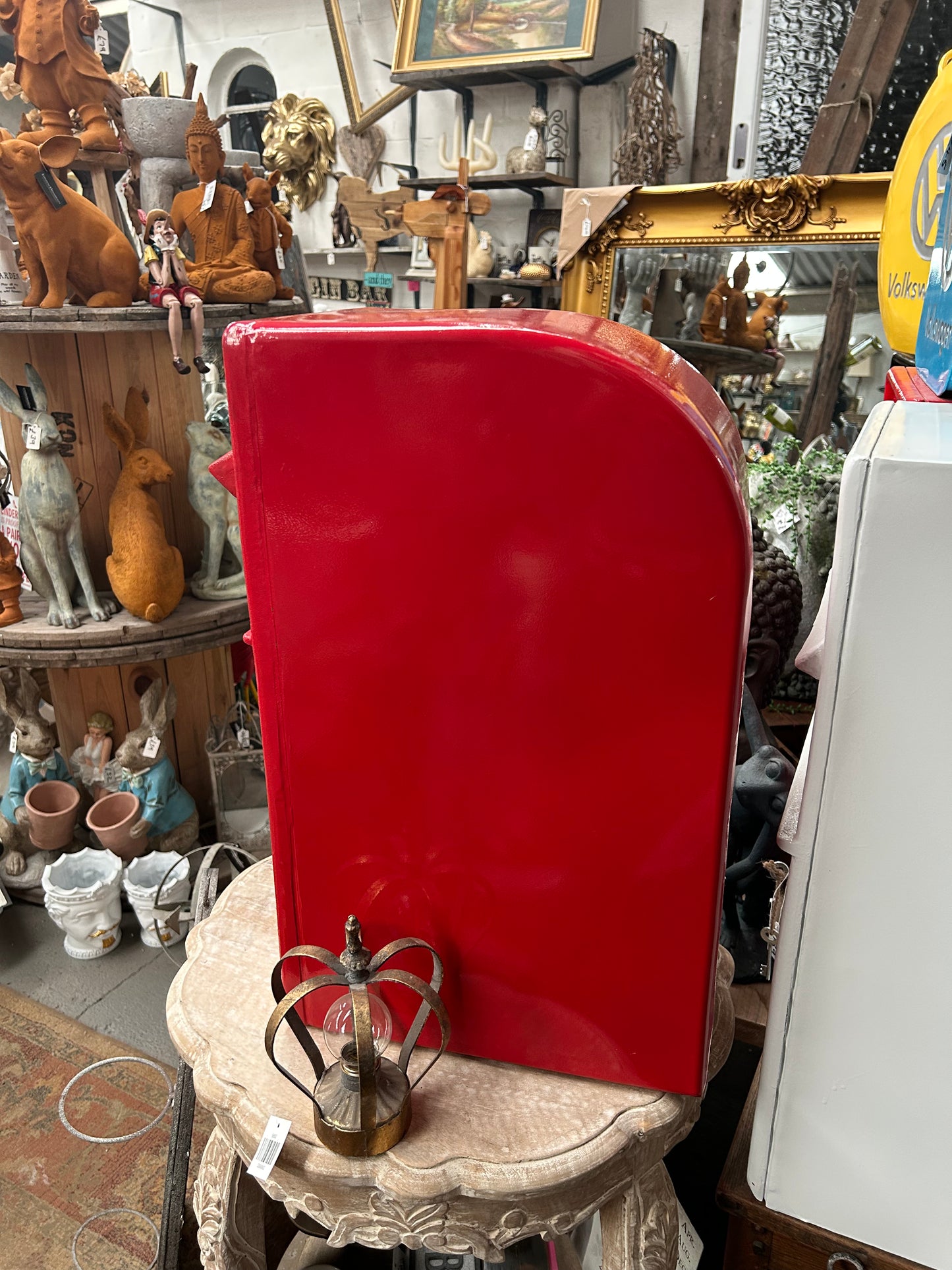 Vintage Red Post Box ER – Cast Iron Mailbox with Gold Keys | Sign of the times Stoke