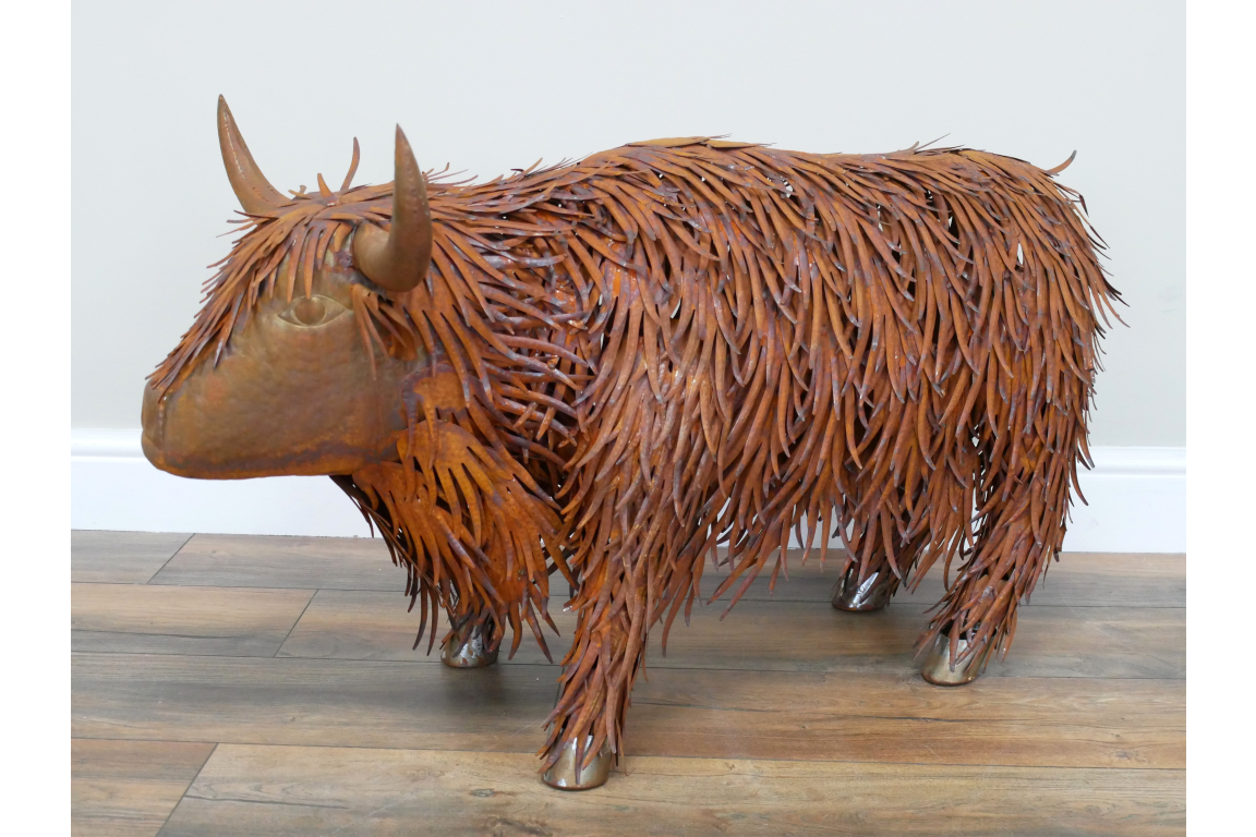 Rusty Highland Cow – Large Rustic Animal Garden Ornament
