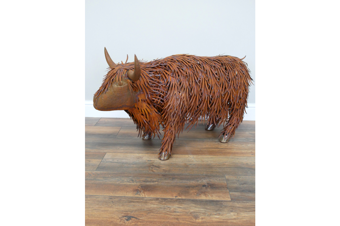 Rusty Highland Cow – Large Rustic Animal Garden Ornament
