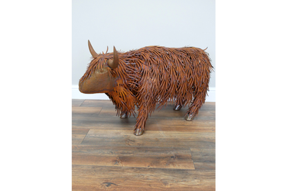 Rusty Highland Cow – Large Rustic Animal Garden Ornament
