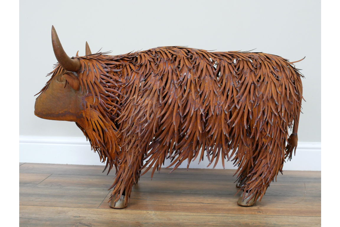 Rusty Highland Cow – Large Rustic Animal Garden Ornament