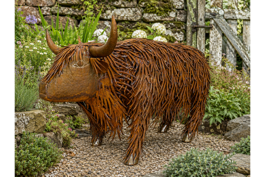 Rusty Highland Cow – Large Rustic Animal Garden Ornament | Sign of the times Stoke