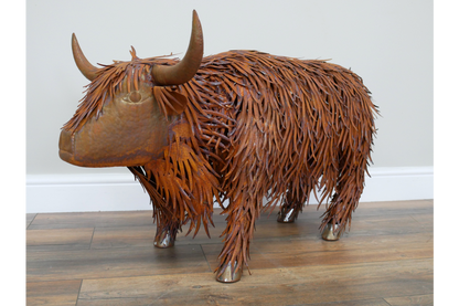 Rusty Highland Cow – Large Rustic Animal Garden Ornament