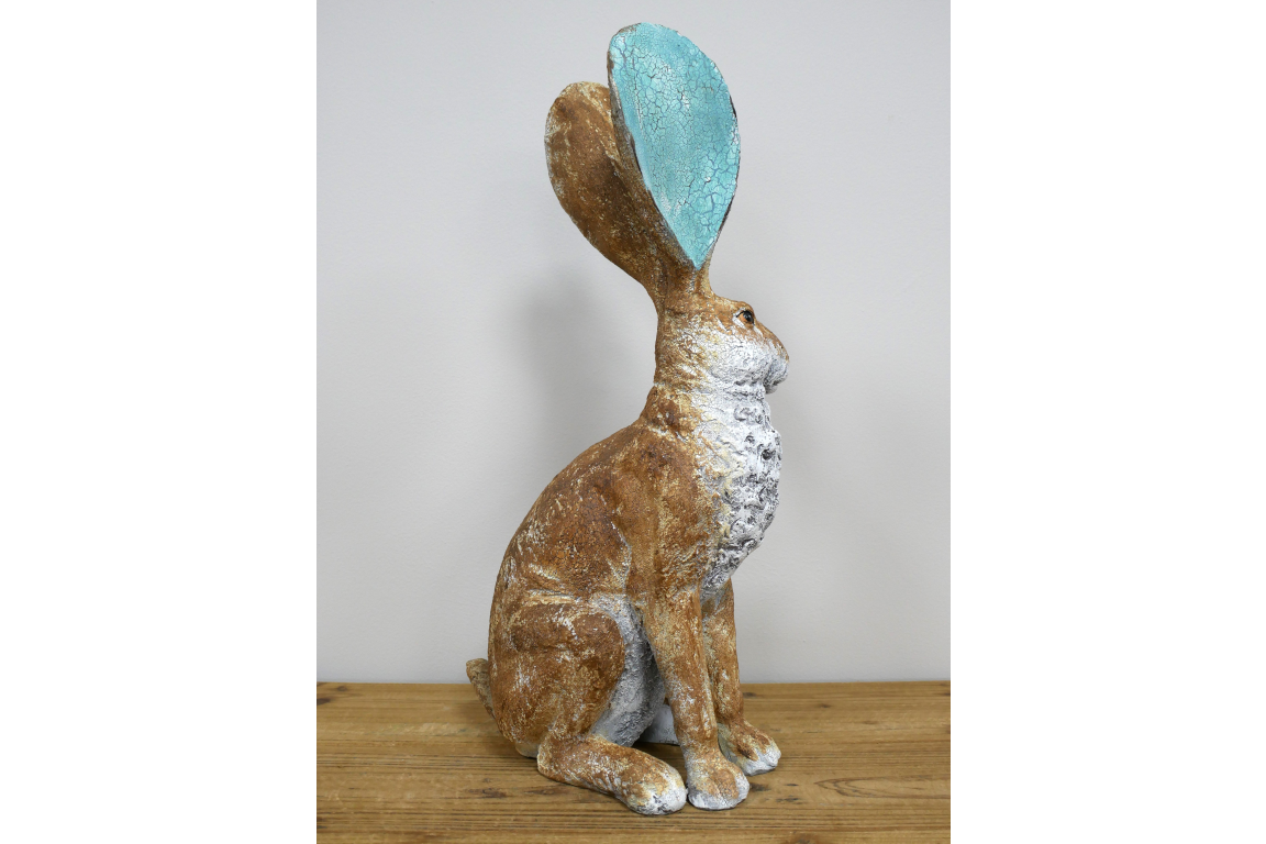 Delightful Hare Ornament – Elegant Resin Animal Sculpture