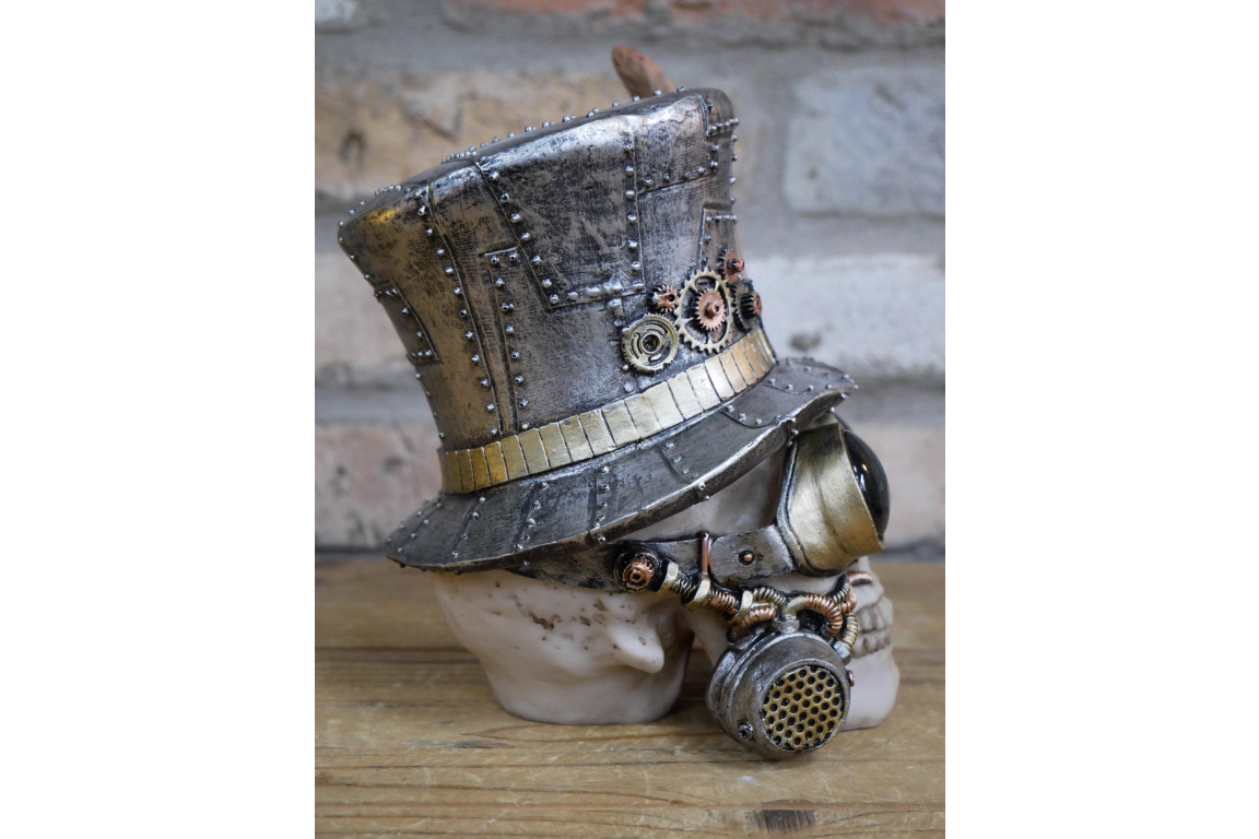 Steampunk Skull – Industrial Style Decorative Ornament