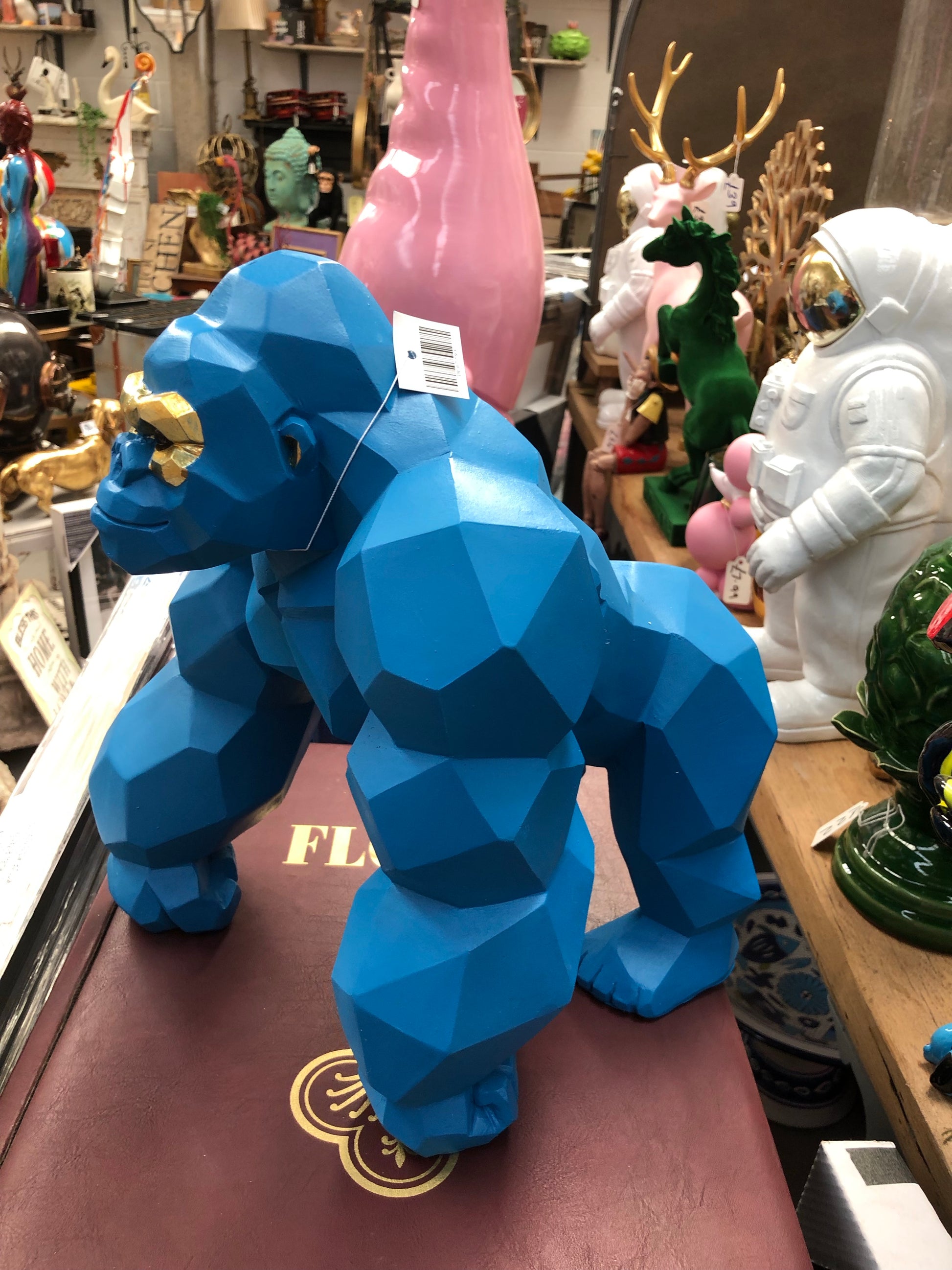 Vibrant Blue Gorilla Sculpture – Eye-Catching Resin Art | Sign of the times Stoke